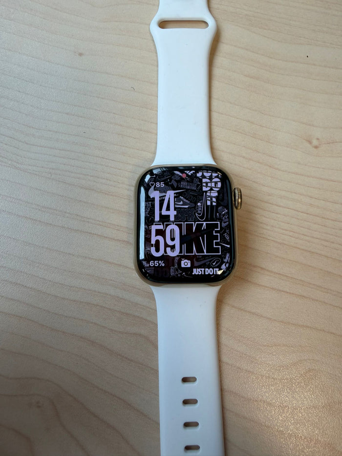 Apple Watch Series 7 Gold 40 mm Cellular